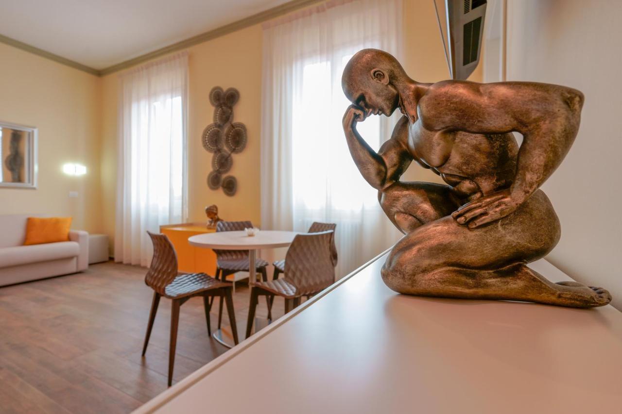 Attico Di Via D'Azeglio Bed & Breakfast Bologna Eksteriør bilde