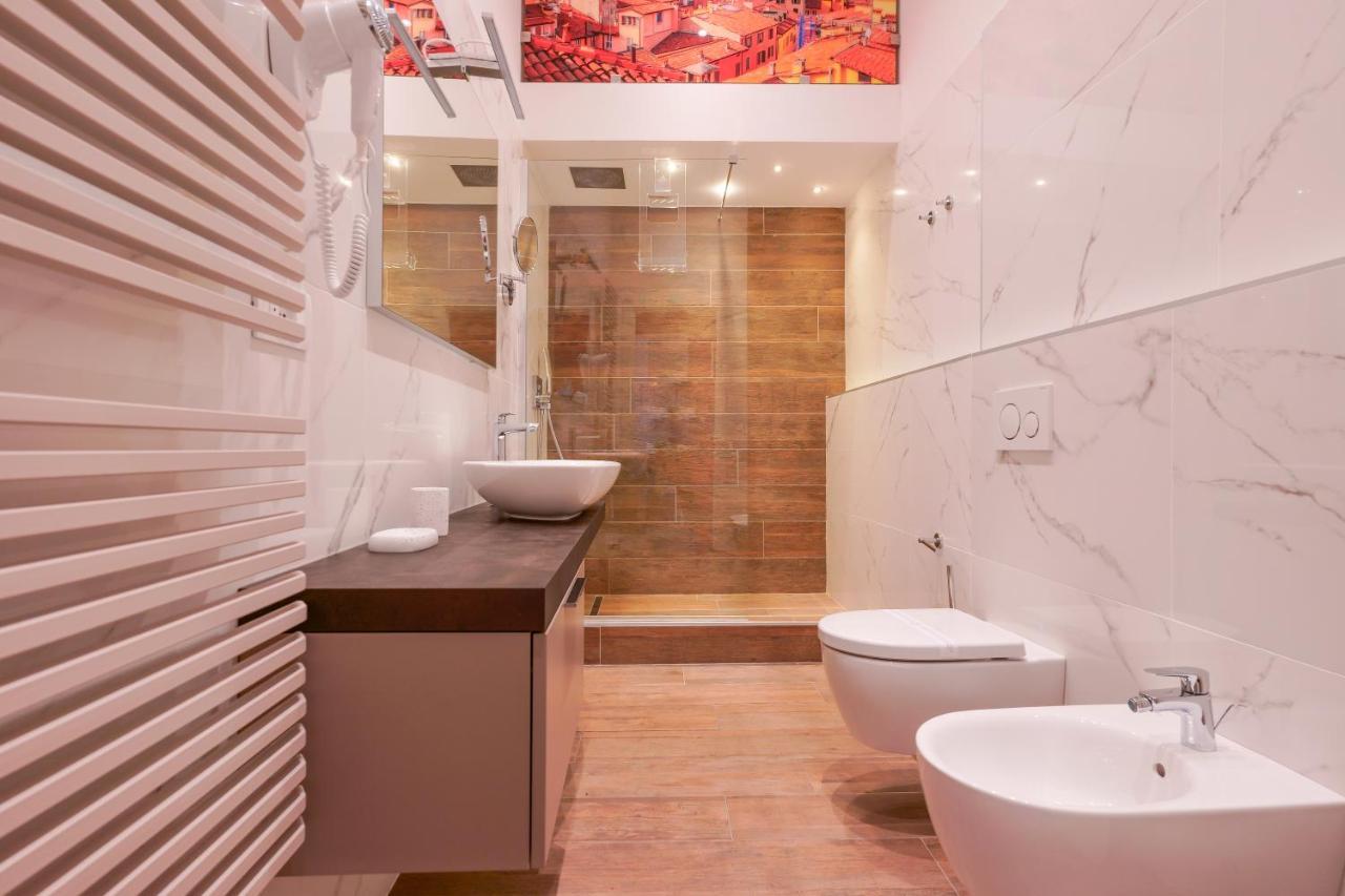 Attico Di Via D'Azeglio Bed & Breakfast Bologna Eksteriør bilde