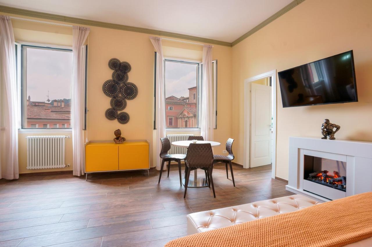 Attico Di Via D'Azeglio Bed & Breakfast Bologna Eksteriør bilde
