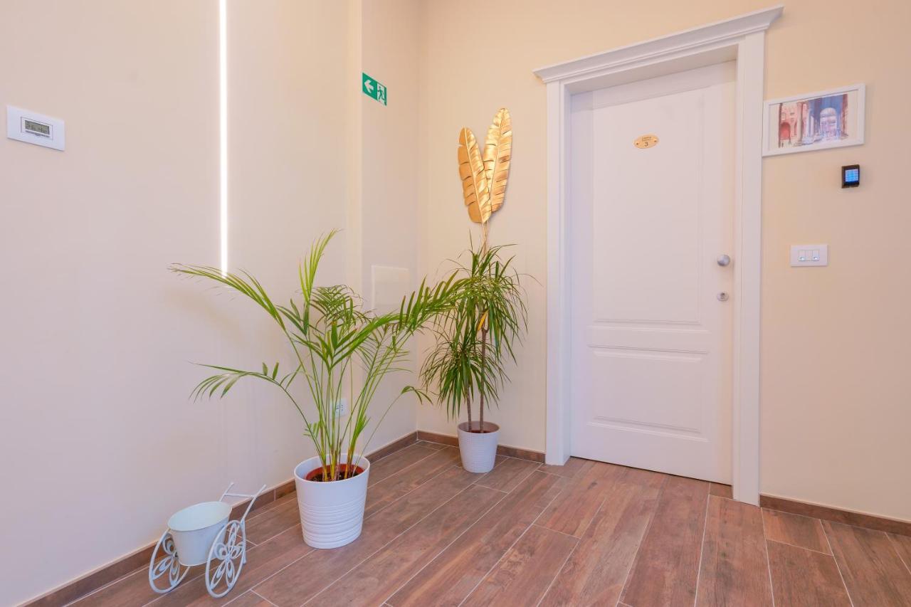 Attico Di Via D'Azeglio Bed & Breakfast Bologna Eksteriør bilde