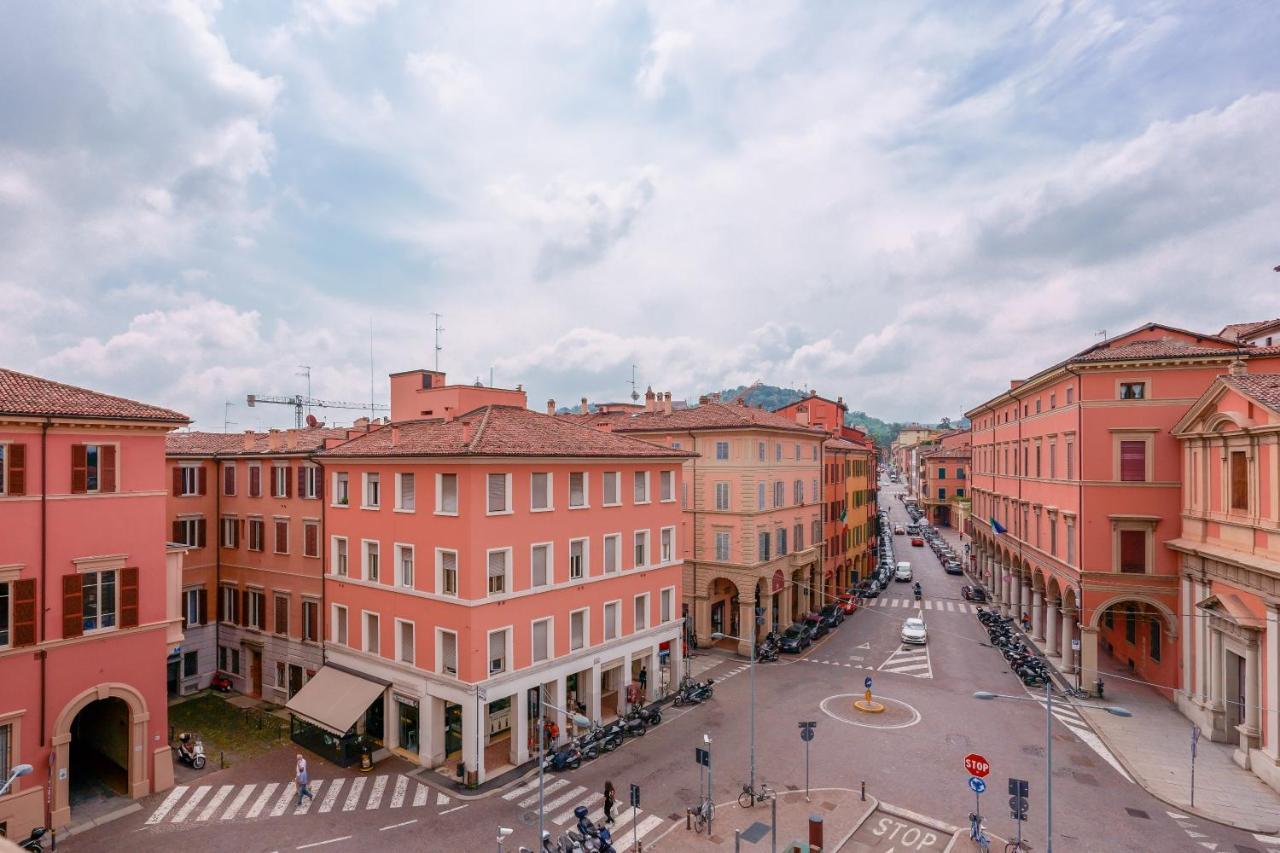 Attico Di Via D'Azeglio Bed & Breakfast Bologna Eksteriør bilde